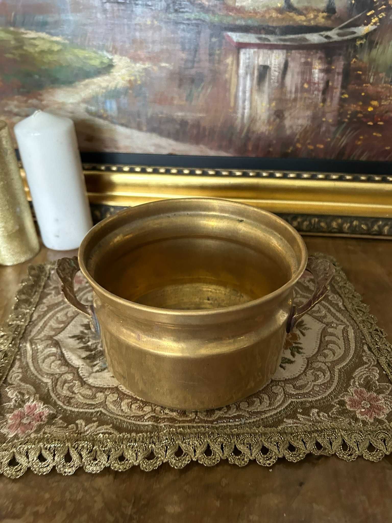 A154 Bol de alama si decor bronz 403g 10h si 15 cm diametru