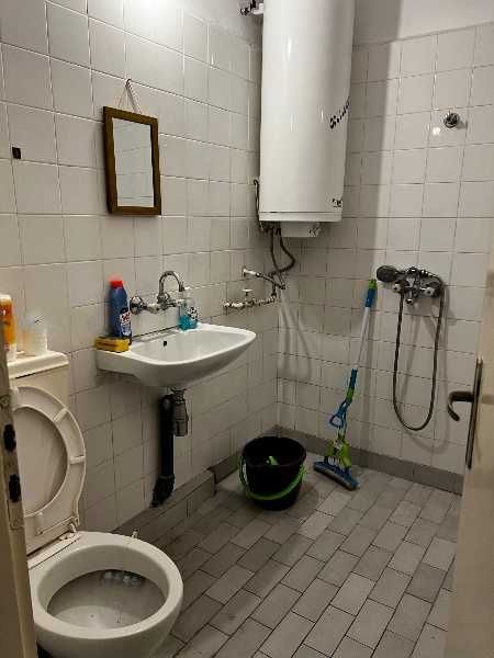 Продава се Тристаен апартамент в Бургас, Възраждане - 70 кв.м за 1239 €/кв.м - Снимка #5