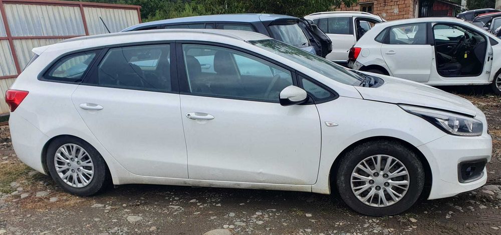 Dezmembrez Kia Ceed 1.6CRDI 2017