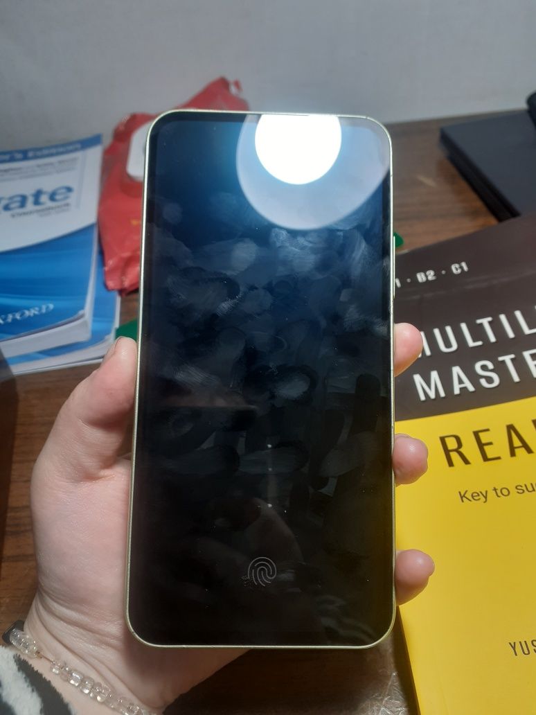 Samsung Galaxy a34 5G 128гб в идеальном состоянии