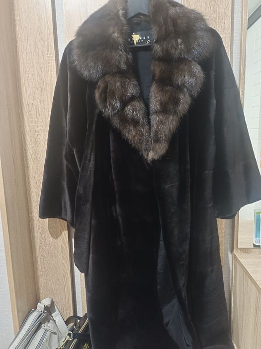 Норковая шуба женская