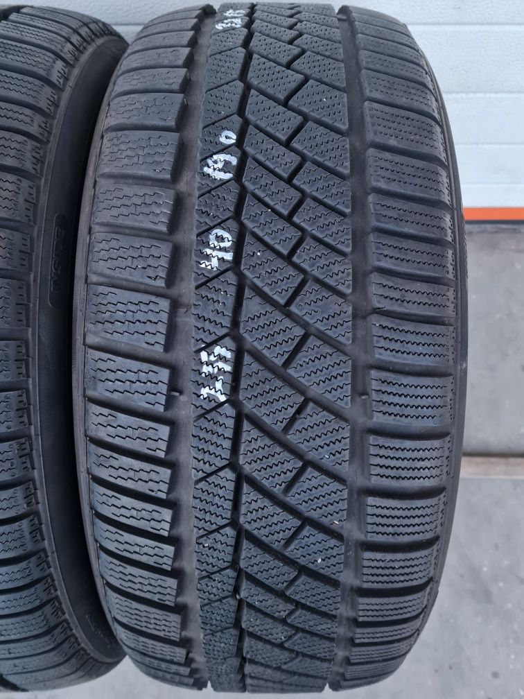 Зимни гуми 2 броя CONTINENTAL ContiWinter TS830P 235 40 R19 дот 4315