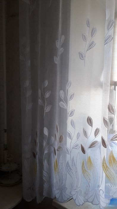 Тюль новая , ширина 3м длина 170