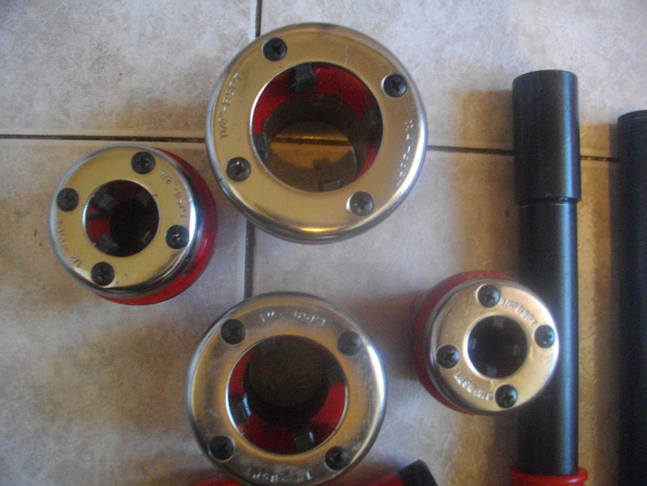 Немска Профи Ръчна Винтонарезка-Винторезка с 5 Глави-3/8-1 1/4-Type 62