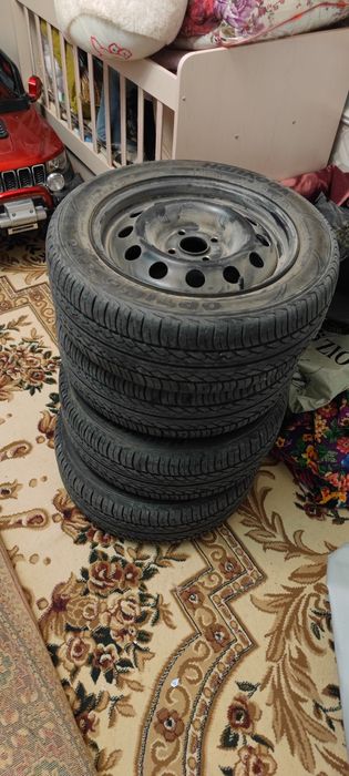 R15 evro diska sotiadi.