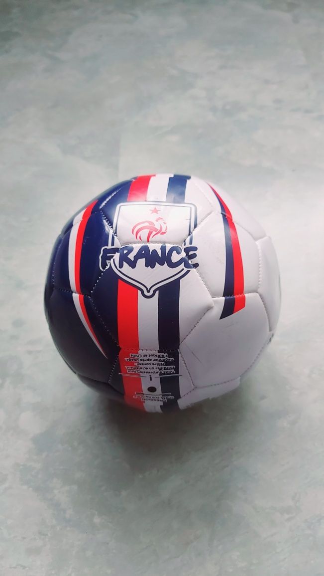 Фудболна топка от фреската фудболна федерация