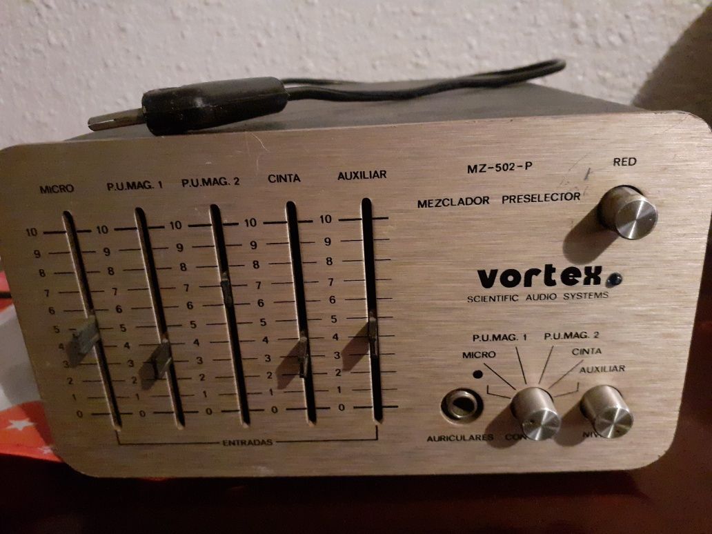 Preamplificator vintage Vortex MZ 502 P