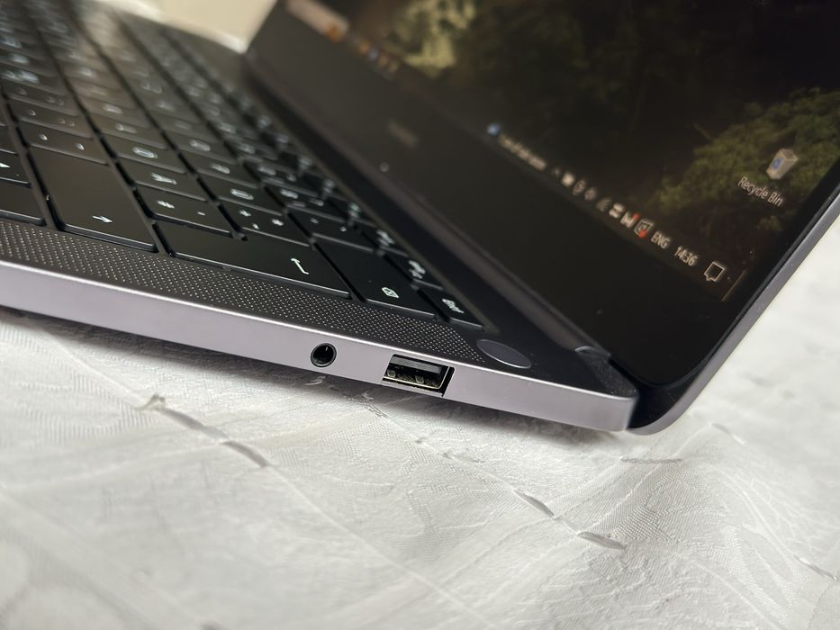 Huawei MateBook D 14 Space Grey