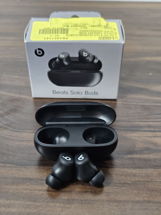 Căști Beats solo buds