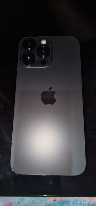 Vând IPhone 4 PRO MAX