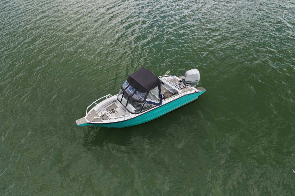 Barca Alphaboat AC490 cu motor Honda 80CP