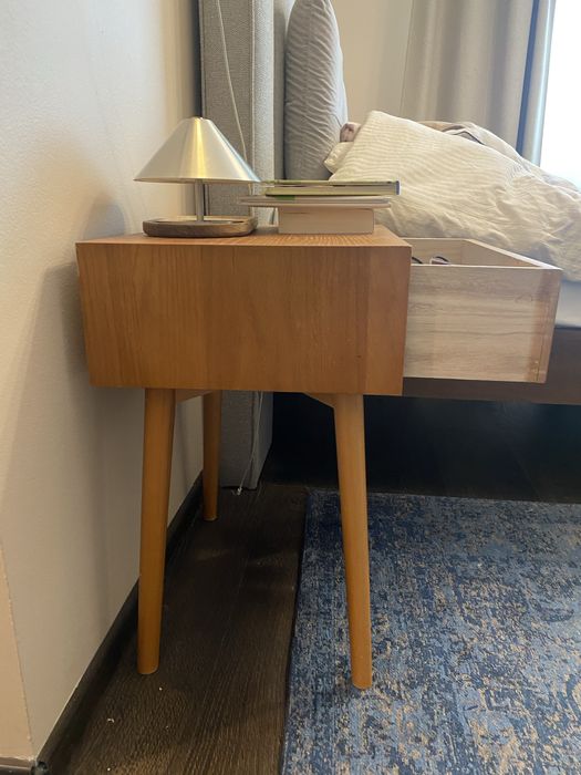 Set 2 noptiere din lemn stejar