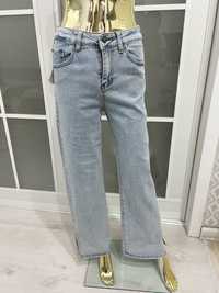 джинсы свелые трендовые новые с разрезом по бокам Турция