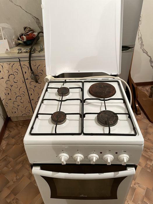 Комбинированная газовая плита с духовкой