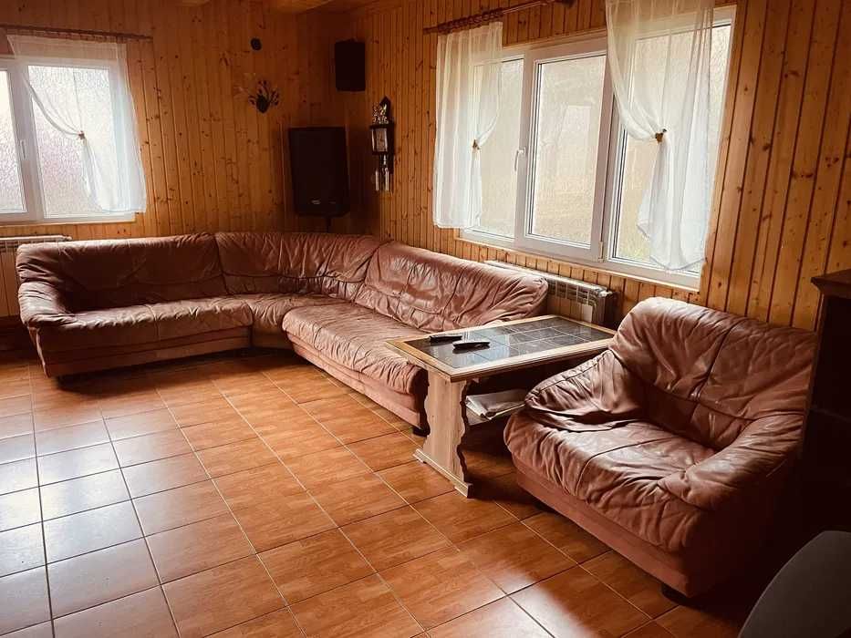 Coltar+fotoliu,Canapea fixa,Pat cu sertare si Noptiere.