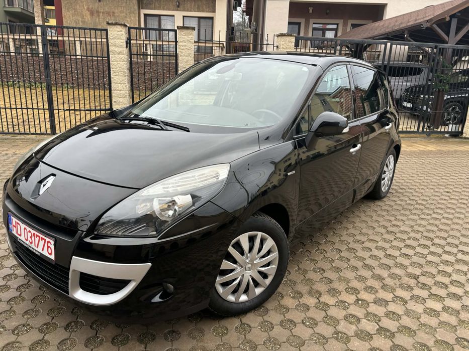 Renault scenic modelu bose