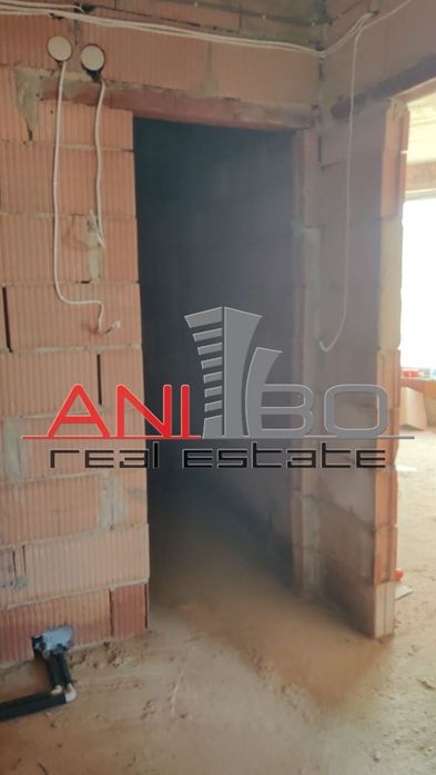 Продава се Тристаен апартамент в Варна, Левски - 96 кв.м за 2466 €/кв.м - Снимка #7