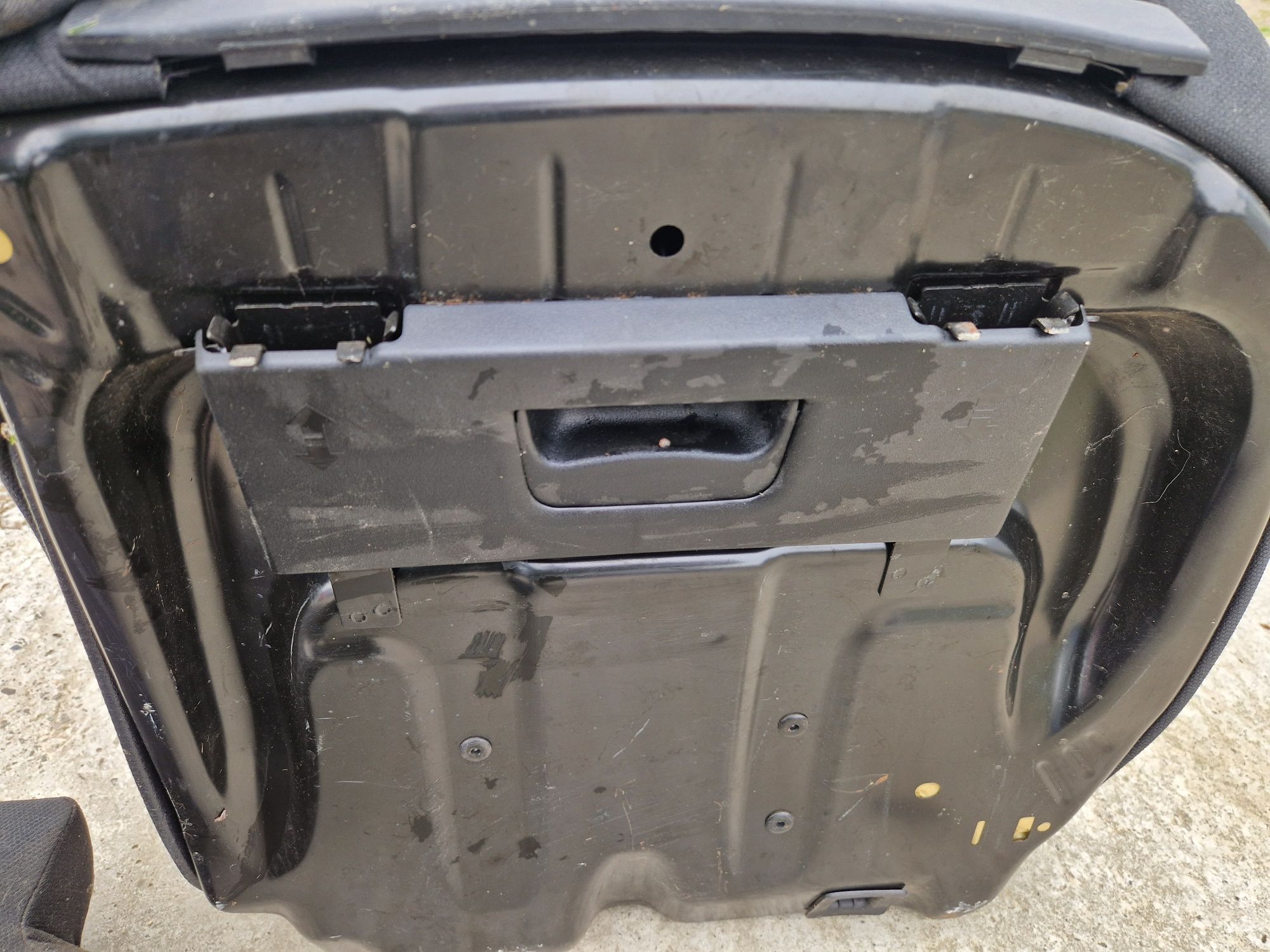 Bancheta spate copii Mercedes B class w245 A class w169 material