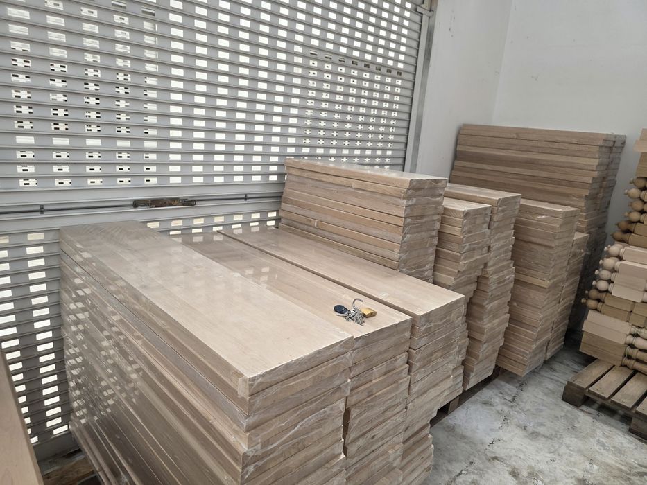 Trepte din lemn grosimea 4 cm fag/stejar