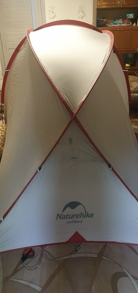 Продам палатку Naturehike hiby 3