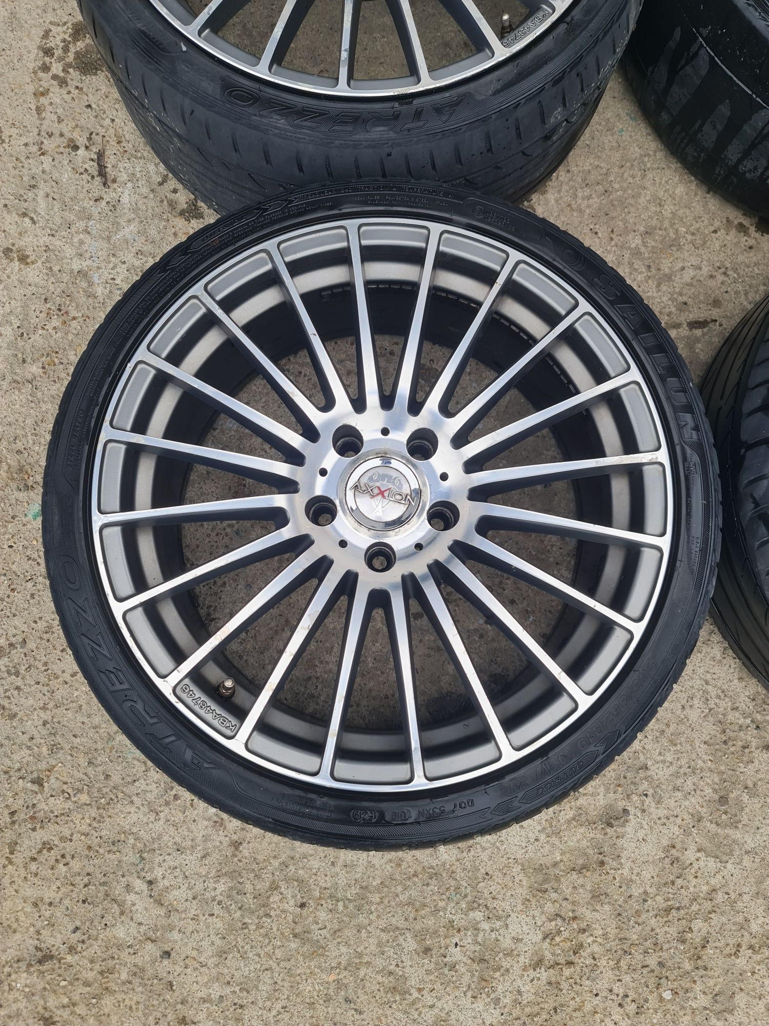 Jante aliaj Axion pentru BMW 5x120 pe 19 inch