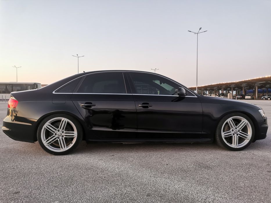 AUDI A4 2.0TFSI quattro 2015