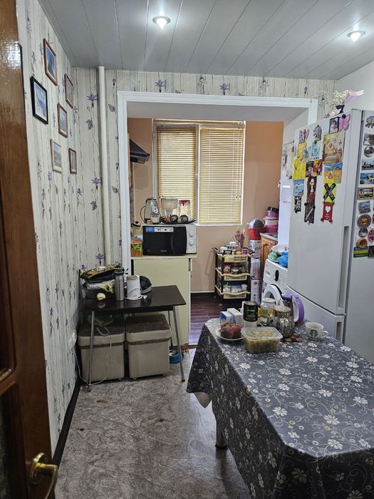 Продаю квартиру на Хамзе