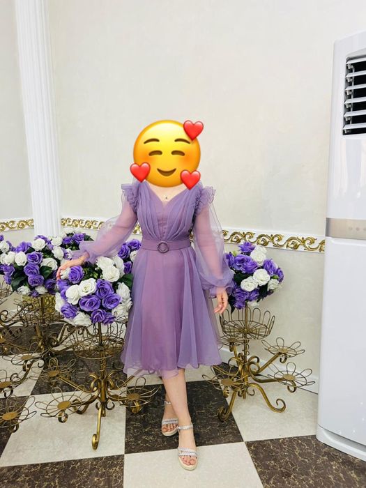 Платье вечернее брала на много дороже