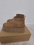 UGG originali marimea 39,maro,purtati max 5 ori