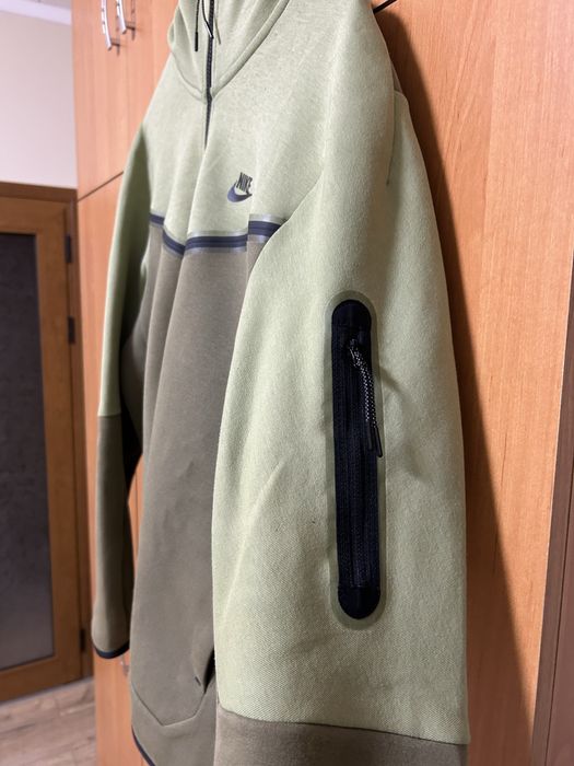Nike tech fleece