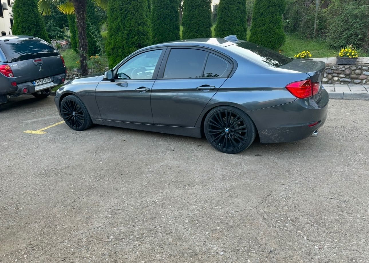BMW 320 f30 2012