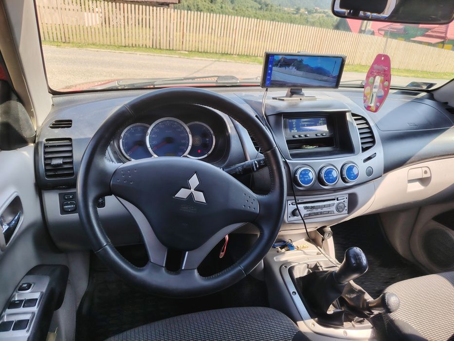 Mitsubishi L200  2007