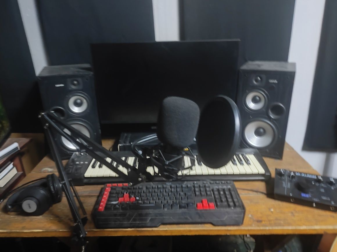 Studio sotiladi ... Срочно