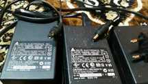 Alimentatoare 12 v cc,,pentru camere de supraveghere