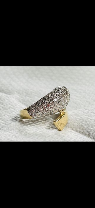 Inel aur 14 karate cu zirconii model deosebit