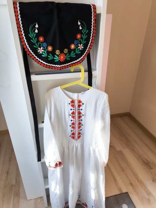 Българска народна риза/ рокля + престилка