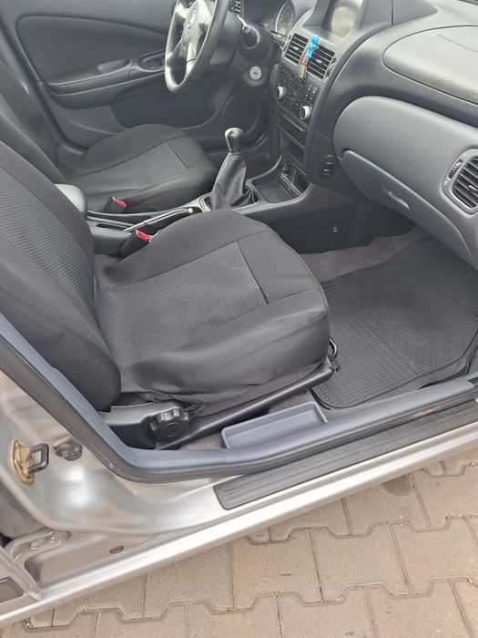 Vând Nissan Almera N16