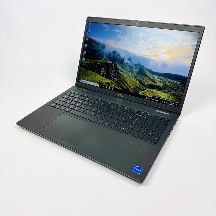 Dell Vostro 3520/15,6” IPS 120Hz/i5-1235U 4,40GHz/512GB NVMe/8GB RAM