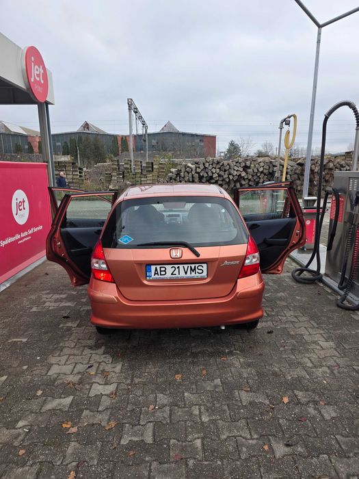 VAND HONDA JAZZ benzina +gaz