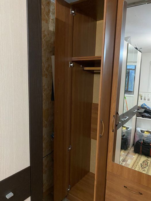 Продается шкаф б/у