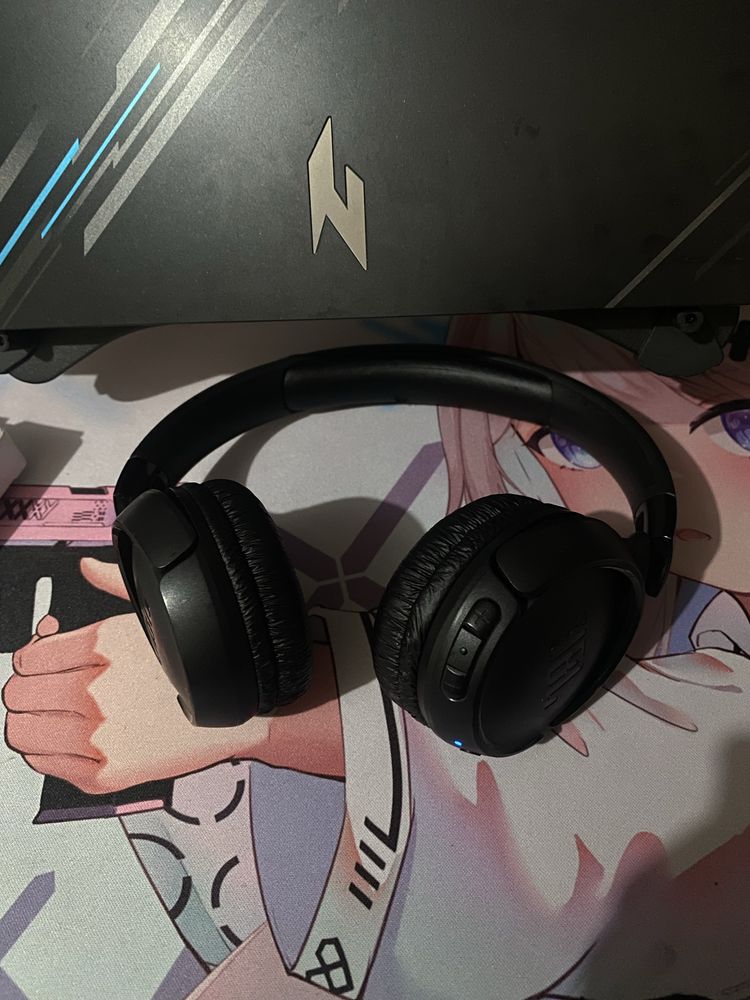 Наушник JBL TUNE 520BT
