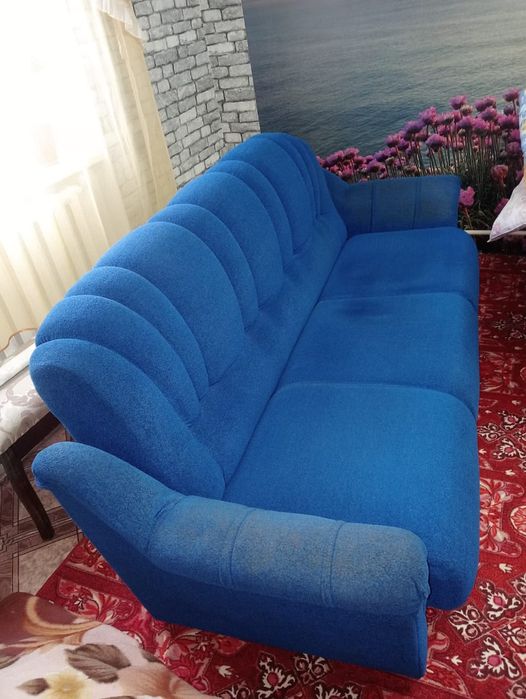 Продам диван книжка