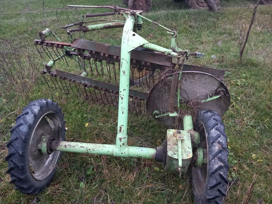 Vând grebla tip pieptăne