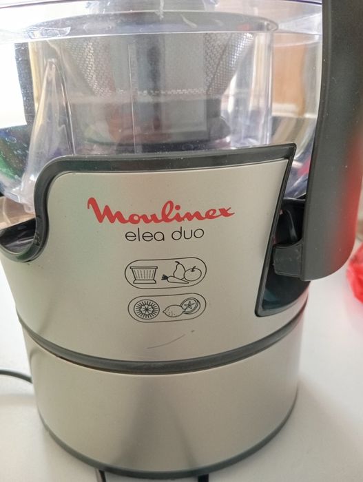 Соковыжималка почти новая