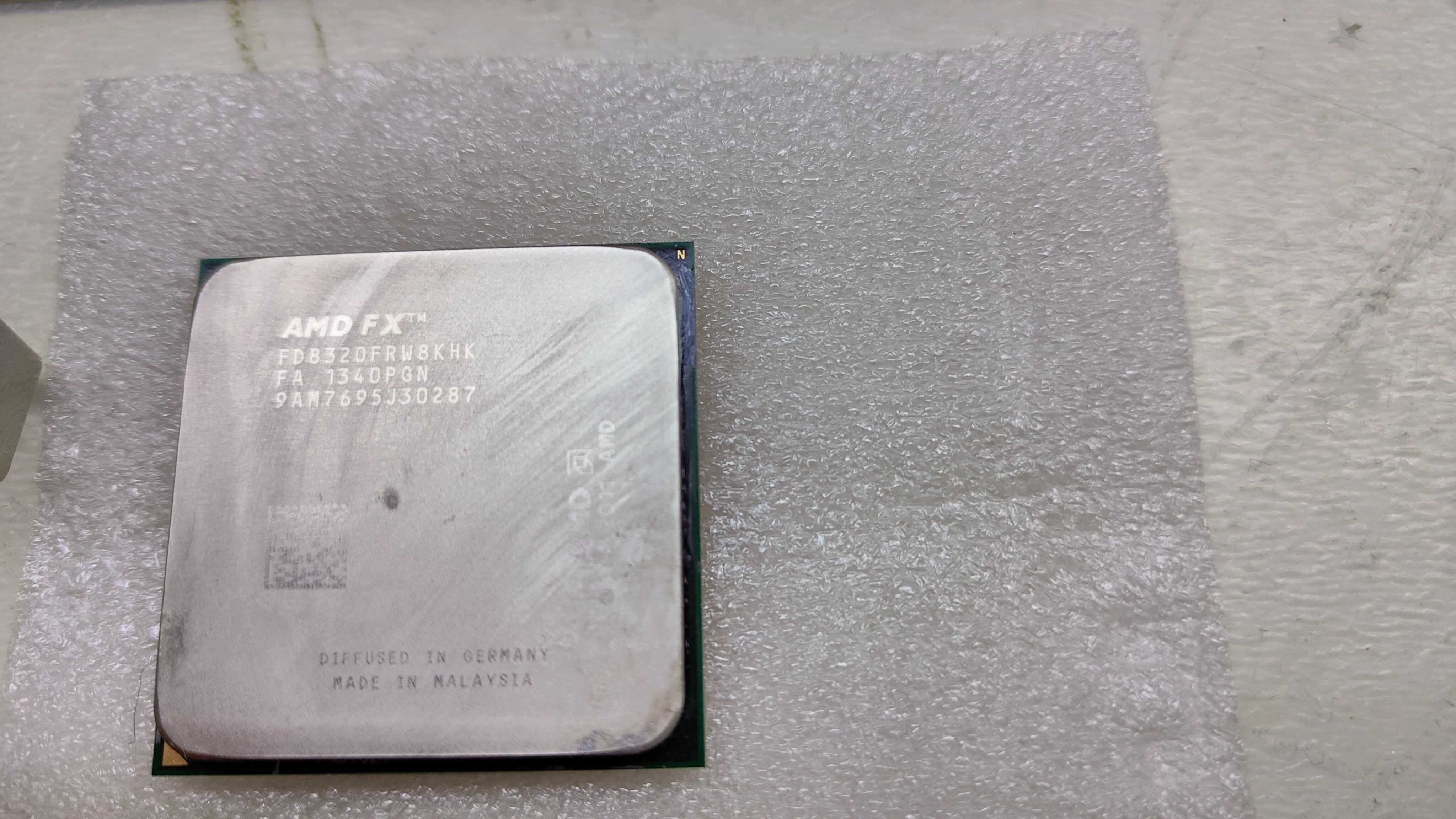 Части AMD FX8320 и охладител
