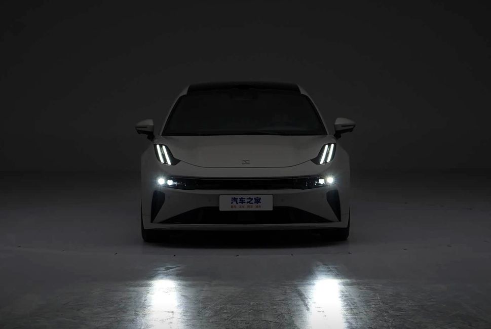 Zeekr 001 YOU 2026 + доп опции