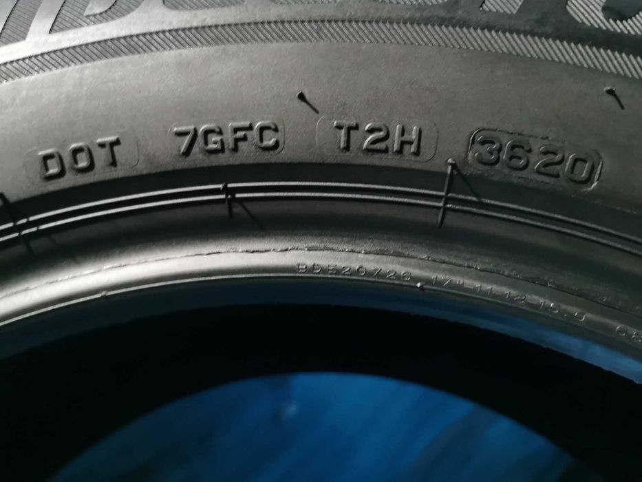 225 60 17 bridgestone m+s 2 buc