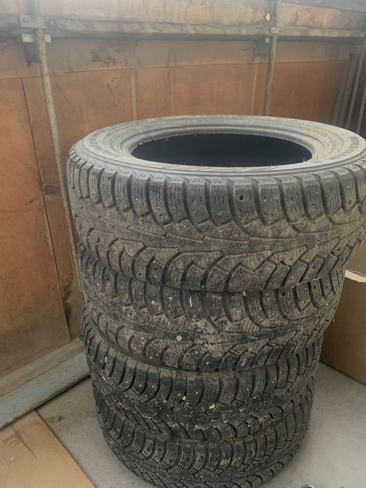 Продам зимние шины