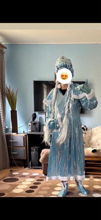 Продам костюмы дед мароза и снегурочки