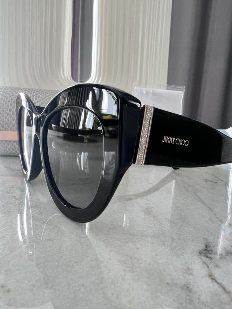 Jimmy Choo , Saint laurent , Miu miu